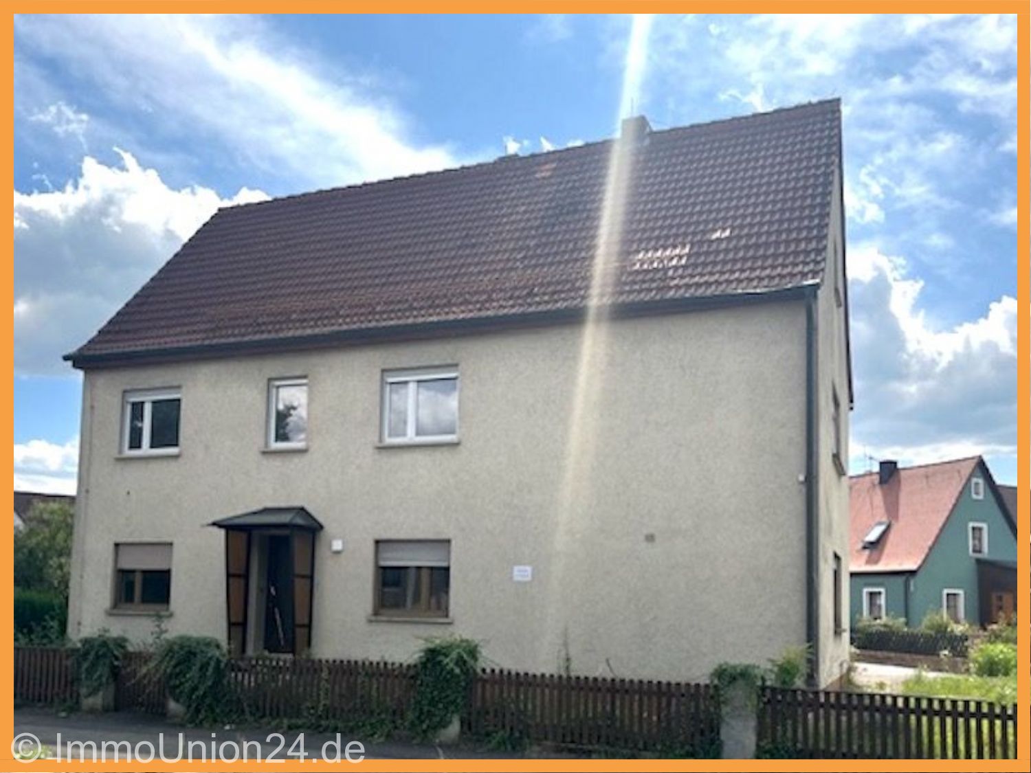 Mehrfamilienhaus zum Kauf 349.000 € 8 Zimmer 217 m²<br/>Wohnfläche 456 m²<br/>Grundstück ab sofort<br/>Verfügbarkeit Eschenau Eckental 90542