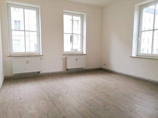 Wohnung zur Miete 408 € 3 Zimmer 74,3 m² EG frei ab sofort Lutherviertel Chemnitz 09126