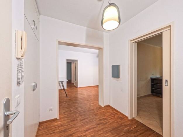 Wohnung zum Kauf provisionsfrei 510.000 € 4 Zimmer 94,4 m² Geschoss 1/4 Lloyd-G.-Wells-Straße 3 Nikolassee Berlin 14163