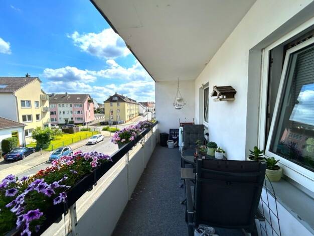 Wohnung zum Kauf 299.000 € 4 Zimmer 96 m² 1. Geschoss Opladen Leverkusen / Opladen 51379