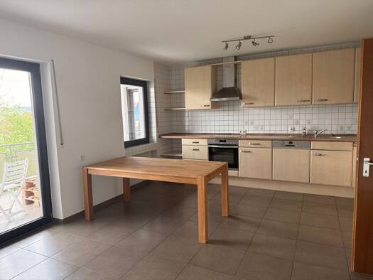 Wohnung zur Miete 800 € 4,5 Zimmer 125 m² Geschoss 1/3 frei ab sofort Thulba Oberthulba 97723