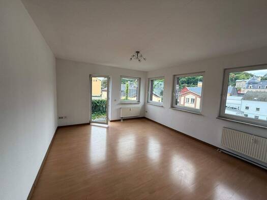Maisonette zur Miete 450 € 3 Zimmer 93,2 m² 2. Geschoss Fr.-Naumann-Str. 20 Greiz 07973