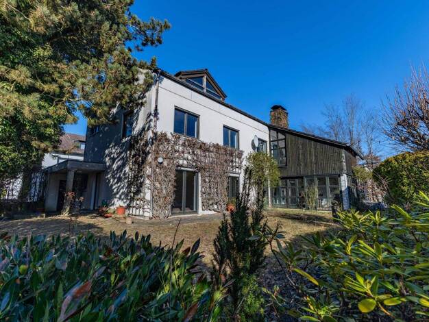 Einfamilienhaus zum Kauf 479.000 € 7 Zimmer 241,5 m² 667 m² Grundstück Straubing 94315