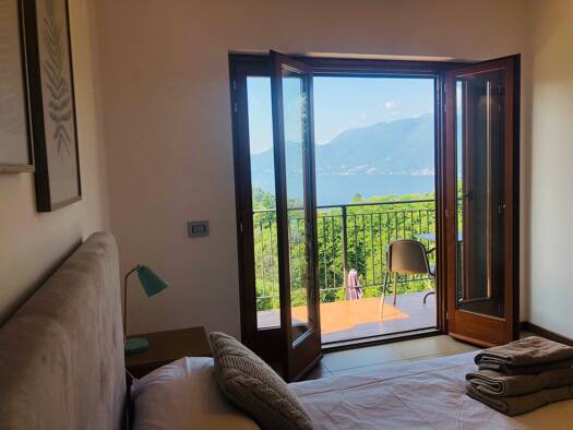 Doppelhaushälfte zum Kauf 299.500 € 4 Zimmer 140 m² 210 m² Grundstück Dumenza 21010