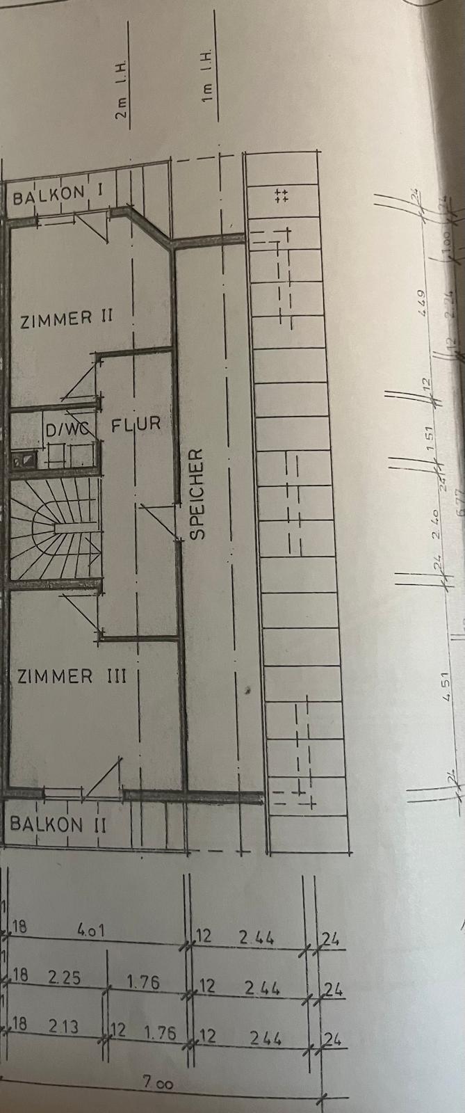 Mehrfamilienhaus zum Kauf provisionsfrei 490.000 € 6 Zimmer 172 m²<br/>Wohnfläche 472 m²<br/>Grundstück ab sofort<br/>Verfügbarkeit Schölmendobel 7 Horheim Wutöschingen 79793