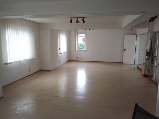 Loft zur Miete 950 € 2 Zimmer 79 m² Geschoss 1/3 frei ab 01.10.2026 Voller Brunnen Reutlingen 72760