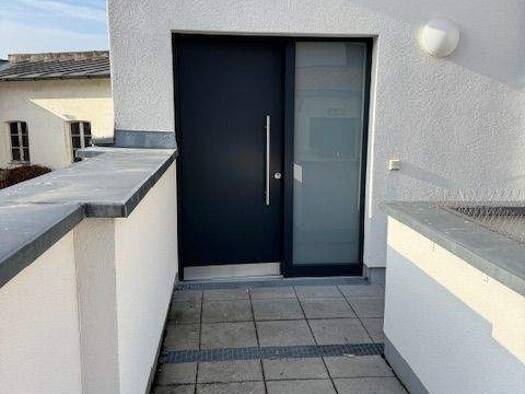 Studio zur Miete 1.007 € 2 Zimmer 66,6 m² 1. Geschoss frei ab 01.03.2026 Hauptstraße 63 Innenstadt Erlangen 91054