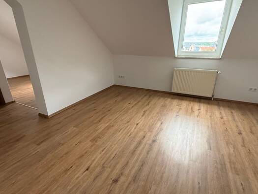 Studio zur Miete 130 € 1 Zimmer 20,5 m² 4. Geschoss Hainstr. 93a Sonnenberg Chemnitz 09130