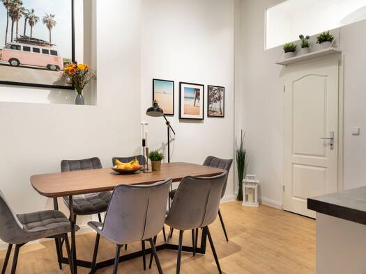 Wohnung zur Miete 1.900 € 3 Zimmer 45 m² frei ab sofort Berlin 10439