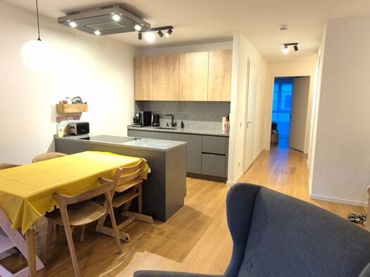 Wohnung zur Miete 2.075 € 3 Zimmer 83,2 m² Geschoss 1/5 frei ab sofort Kühnehöfe Bahrenfeld Hamburg 22761