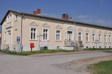 Büro-/Praxisfläche zur Miete 10 € 2 Zimmer 35 m² Bürofläche Gartenstraße 4 Heckelberg Heckelberg-Brunow 16259