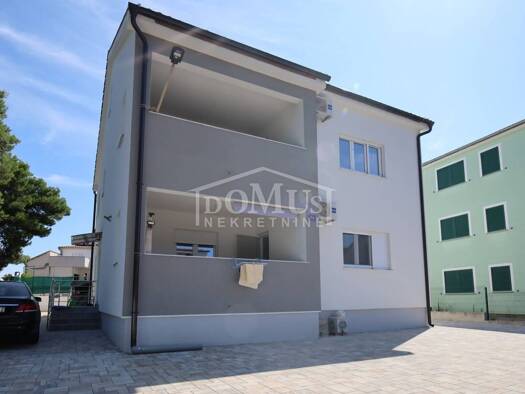 Einfamilienhaus zum Kauf 620.000 € 8 Zimmer 512 m² Grundstück Vodice 22211