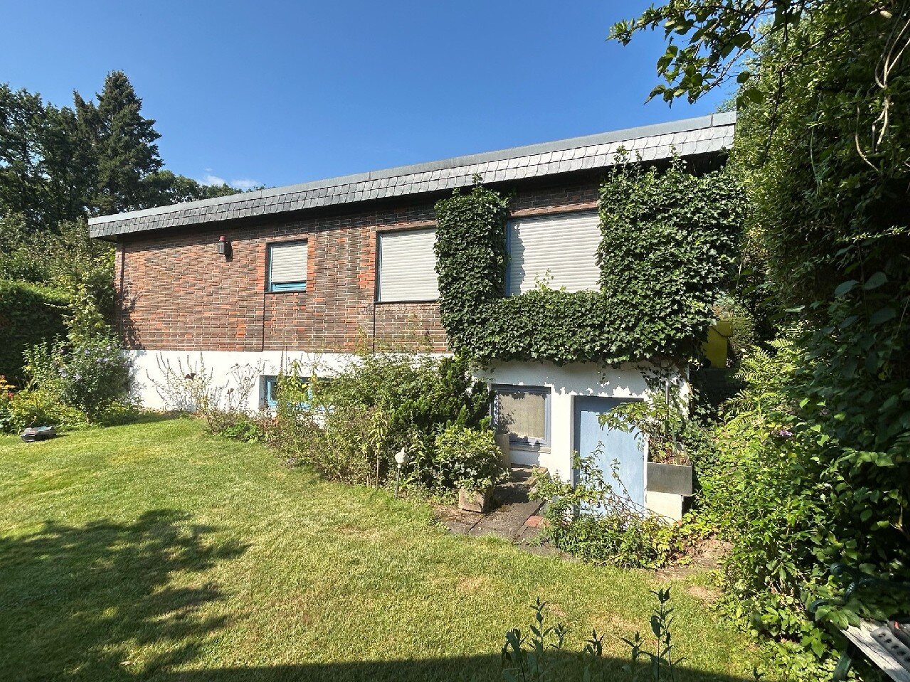 Einfamilienhaus zum Kauf provisionsfrei 648.000 € 4 Zimmer 112 m²<br/>Wohnfläche 714 m²<br/>Grundstück Pomona Neuss 41464