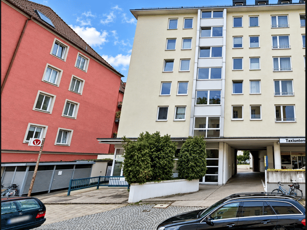 Wohnung zum Kauf 725.000 € 2 Zimmer 70 m² Geschoss 1/6 frei ab 01.12.2026 Schellingstraße 145 Maxvorstadt München 80797