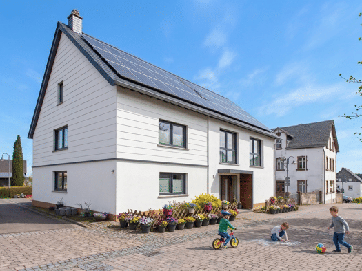 Einfamilienhaus zum Kauf 198.000 € 5 Zimmer 130 m² 646 m² Grundstück Mastershausen 56869