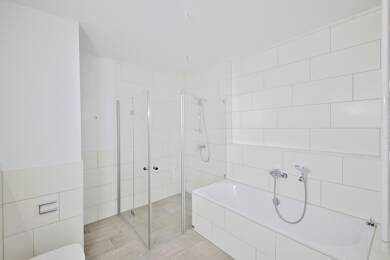 Wohnung zur Miete - Neubau 1.440 € 3 Zimmer 107 m² 1. Geschoss Innenstadt Baden-Baden 76530
