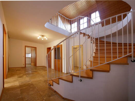 Einfamilienhaus zum Kauf 489.000 € 5,5 Zimmer 155,9 m² 1.583 m² Grundstück Moggast Ebermannstadt / Moggast 91320