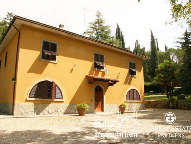 Villa zum Kauf 395.000 € 19 Zimmer 409 m² 52.648 m² Grundstück Chiusi della Verna 52010