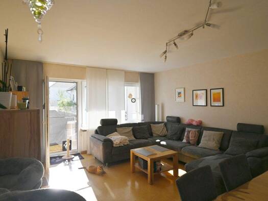 Wohnung zum Kauf 318.000 € 3 Zimmer 93 m² 1. Geschoss Nackenheim 55299