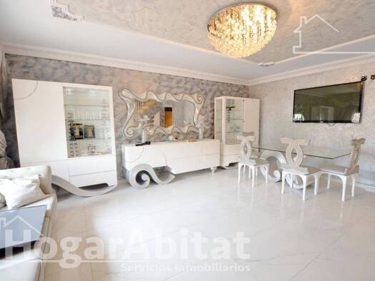 Reihenhaus zum Kauf 485.000 € 4 Zimmer 239 m² 187 m² Grundstück Amadeo Valls Alicante 03014