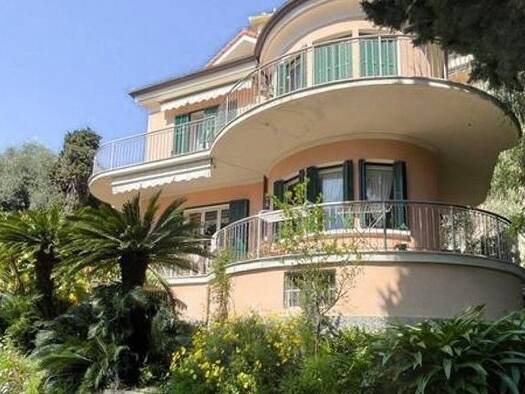 Haus zum Kauf 1.500.000 € 250 m² Sanremo 18038