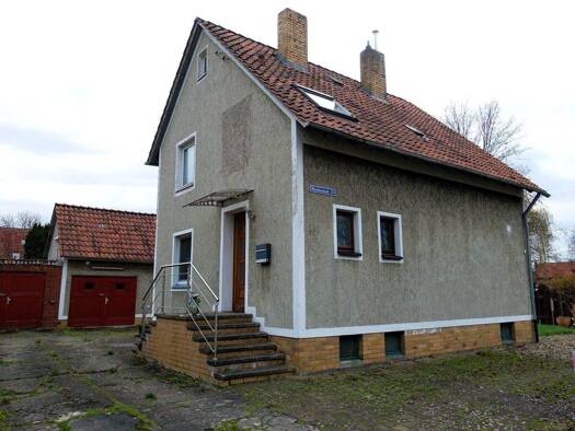 Einfamilienhaus zum Kauf 220.000 € 5 Zimmer 96 m² 784 m² Grundstück frei ab sofort Schmedenstedt Peine 31226