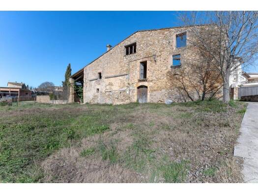 Villa zum Kauf 379.000 € 1 Zimmer 766 m² Esponellà 17832