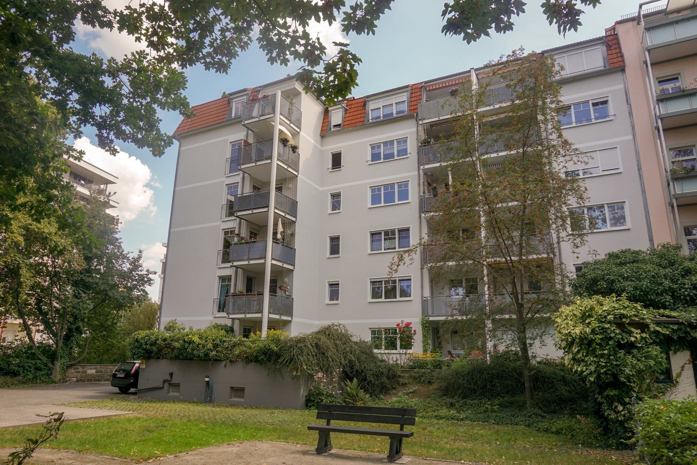 Wohnung zum Kauf 160.000 € 2 Zimmer 61,7 m²<br/>Wohnfläche 4.<br/>Geschoss Lortzingstraße 25 Johannstadt-Süd (Maria-Cebotari-Str.) Dresden 01307