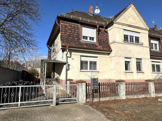 Doppelhaushälfte zum Kauf 255.000 € 8 Zimmer 230 m² 675 m² Grundstück Luckenwalde 14943