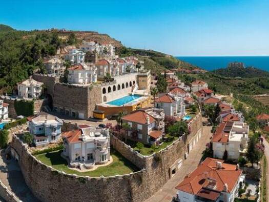 Villa zur Miete 1.500 € 5 Zimmer 250 m² frei ab sofort Alanya 07400
