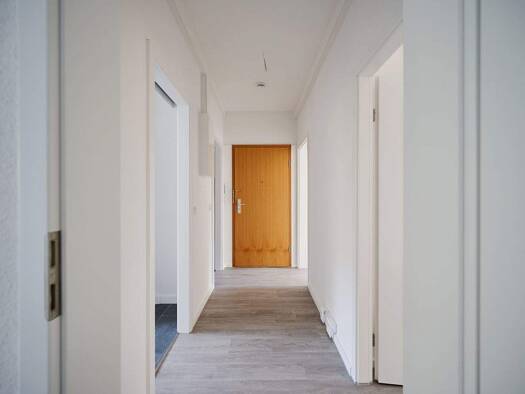 Wohnung zur Miete 381 € 4 Zimmer 69,3 m² 3. Geschoss Daimlerstraße 7 Löbau 02708