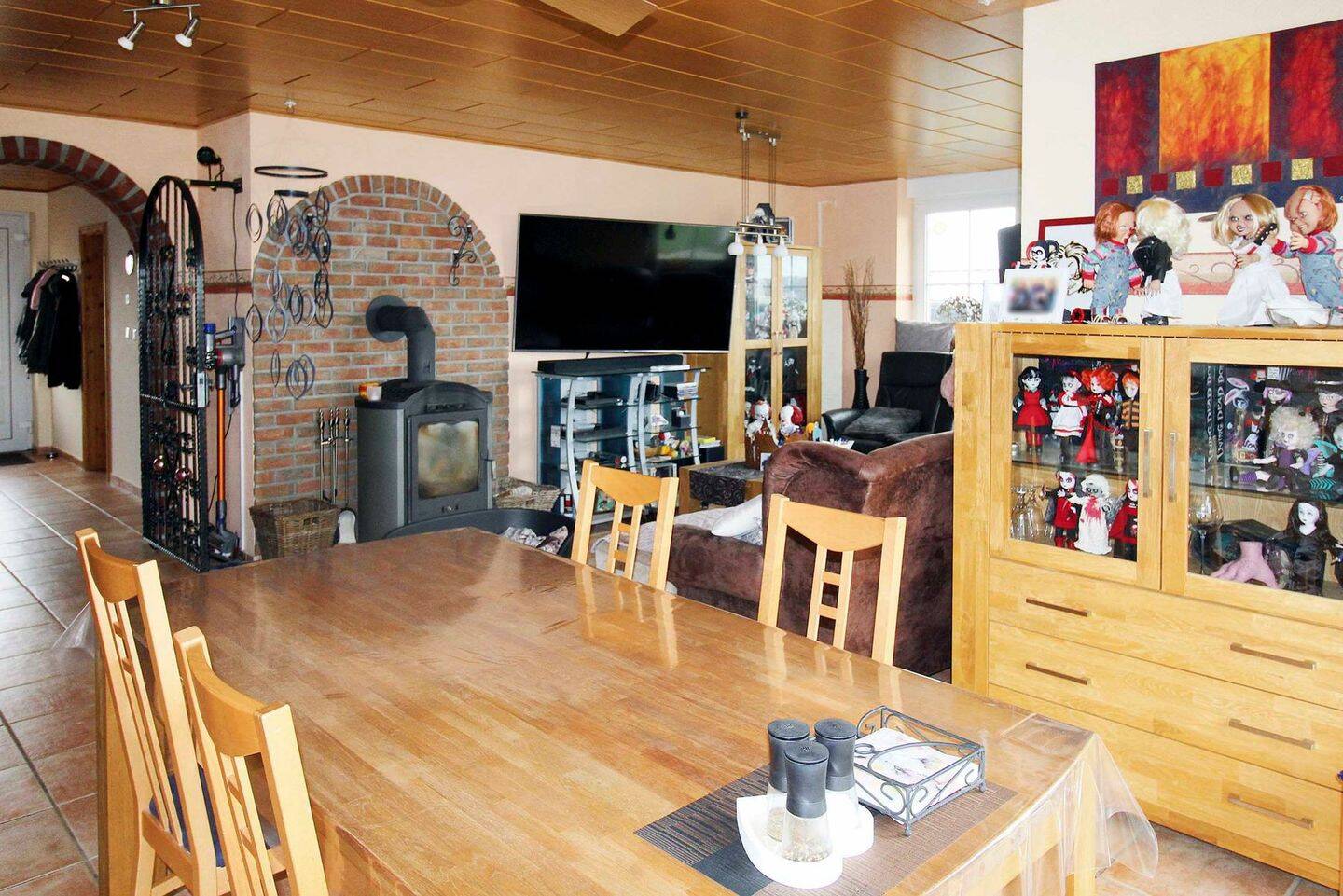 Immobilie in Lutter am Barenberge - Wohnen und Arbeiten: EFH mit Büro, Garagen, Garten und großer Halle. Gesamt: 654m² - Bild 4