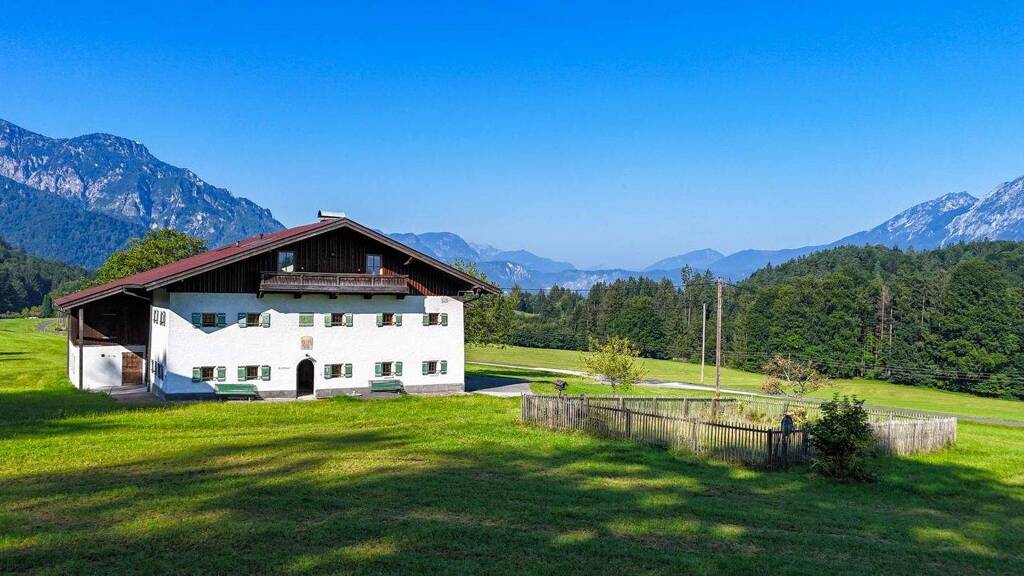 Bauernhaus zum Kauf 3.590.000 € 5 Zimmer 162 m² 63.474 m² Grundstück Großgmain 5084