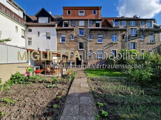 Mehrfamilienhaus zum Kauf als Kapitalanlage geeignet 890.000 € 11 Zimmer 287 m² 255 m² Grundstück Neckarau Mannheim 68199