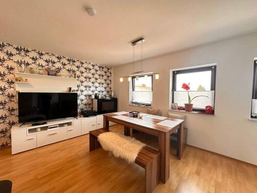 Wohnung zur Miete Wohnen auf Zeit 1.290 € 3,5 Zimmer 80 m² frei ab 05.01.2026 Burbach Saarbrücken / Burbach 66115