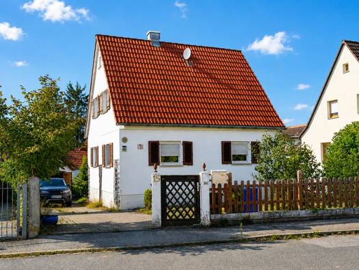 Einfamilienhaus zum Kauf 625.000 € 4 Zimmer 93,4 m² 868 m² Grundstück Mannhof Fürth 90765