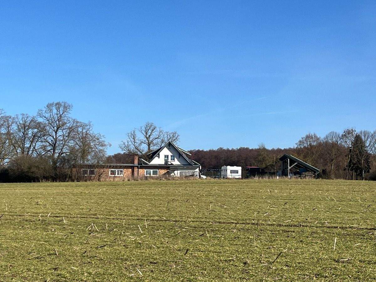Immobilie in Lindenberg im Allgäu - Einzellage: Einfamilienhaus - Nebengebäude - Solaranlage mit 30 KWp und hoher Einspeisevergütung.... - Bild 3