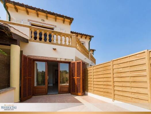 Reihenendhaus zum Kauf 695.000 € 8 Zimmer 226 m² 1.084 m² Grundstück Cala 07590