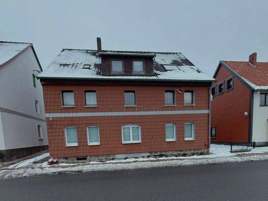 Mehrfamilienhaus zum Kauf 218.000 € 15 Zimmer 362,6 m² 750 m² Grundstück frei ab sofort Ohr Emmerthal 31860