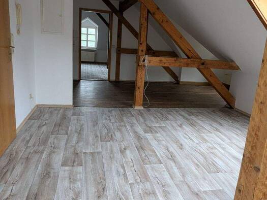 Loft zur Miete 240 € 2 Zimmer 52 m² 3. Geschoss frei ab sofort Elsterberg 07985