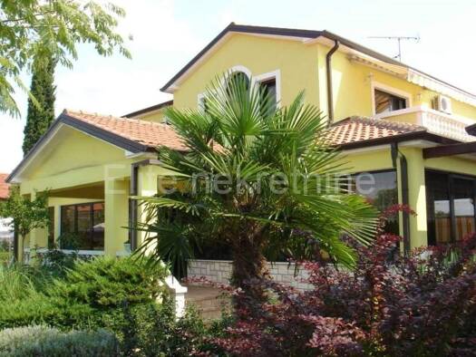 Ladenfläche zum Kauf 1.850.000 € 3 Zimmer Umag