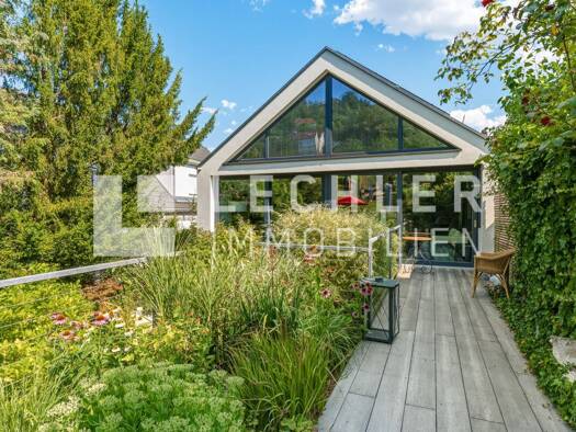 Villa zum Kauf 2.490.000 € 8 Zimmer 313 m² 803 m² Grundstück frei ab sofort Süd Stuttgart 70199