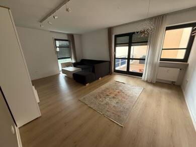 Wohnung zur Miete 600 € 2 Zimmer 67 m² Geschoss 2/2 Ronhof 154 Fürth 90765