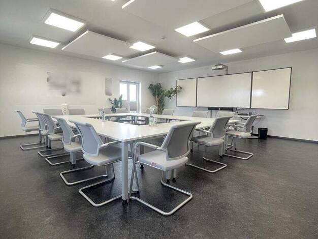 Bürogebäude zur Miete provisionsfrei 4.722 € 497 m² Bürofläche teilbar ab 165 m² Ergolding 84030