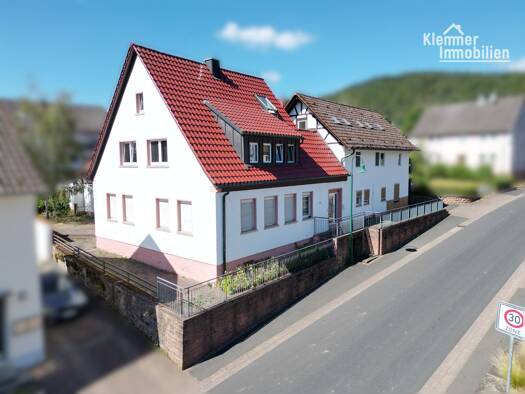 Mehrfamilienhaus zum Kauf 725.000 € 22 Zimmer 454,8 m² 823 m² Grundstück Neuendorf 97788