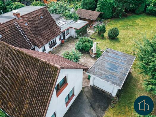 Doppelhaushälfte zum Kauf 429.000 € 3,5 Zimmer 105 m² 1.073 m² Grundstück Langenhorn Hamburg 22415