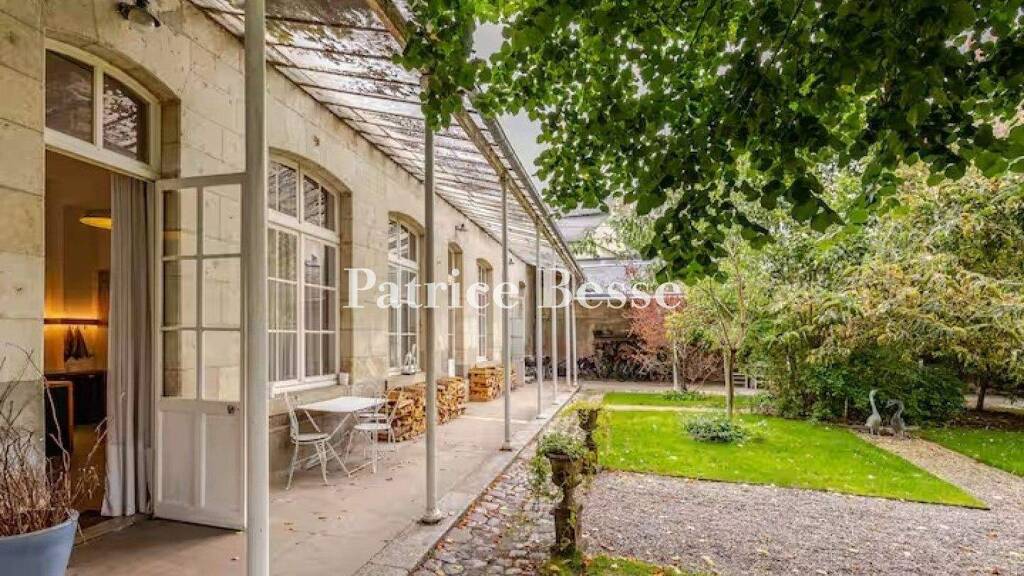 Reihenmittelhaus zum Kauf 1.050.000 € 12 Zimmer 285 m² Saumur 49400
