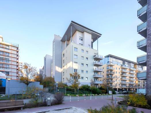 Wohnung zur Miete 1.050 € 2 Zimmer 63 m² frei ab sofort Ohmstraße 66 Bockenheim Frankfurt am Main 60486