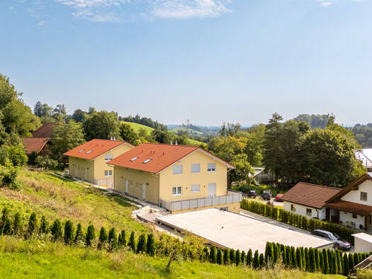 Doppelhaushälfte zum Kauf 995.000 € 9 Zimmer 237 m² 344 m² Grundstück Neuravensburg Wangen im Allgäu / Neuravensburg 88239