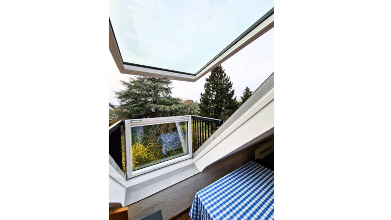 Wohnung zum Kauf provisionsfrei 250.000 € 2 Zimmer 42 m² Dachgeschoss, 2. Geschoss Feierabendweg 15 Mühlburg Karlsruhe 76185